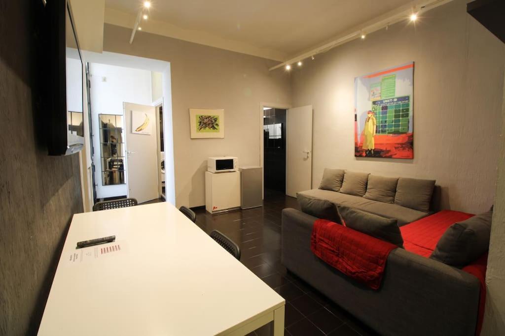 Lovely 2 Bedroom Apartment-6 Pax By Yourhost Roma Exterior foto